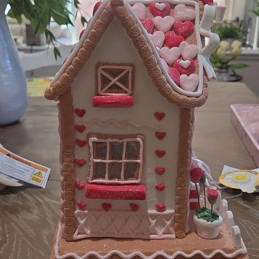 Gingerbread House Holiday Decoration - Picture 4 of 5